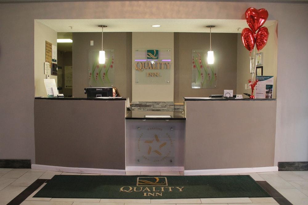 Quality Inn Merrillville Exterior photo